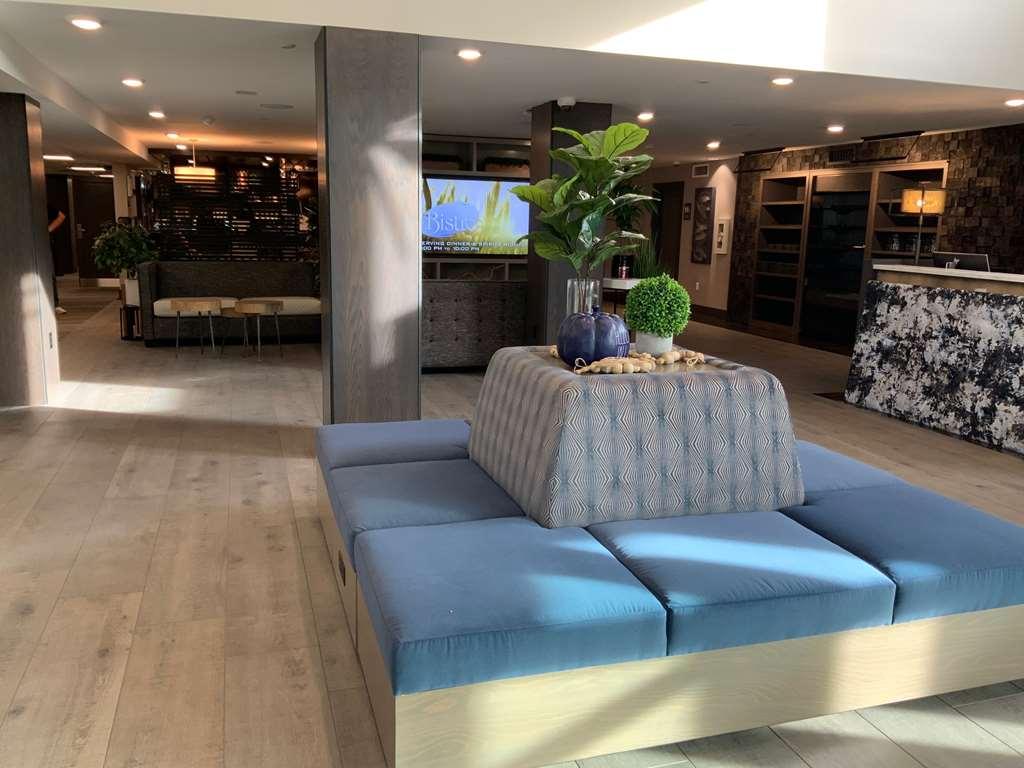 Oxford Suites Portland - Jantzen Beach Dalaman gambar