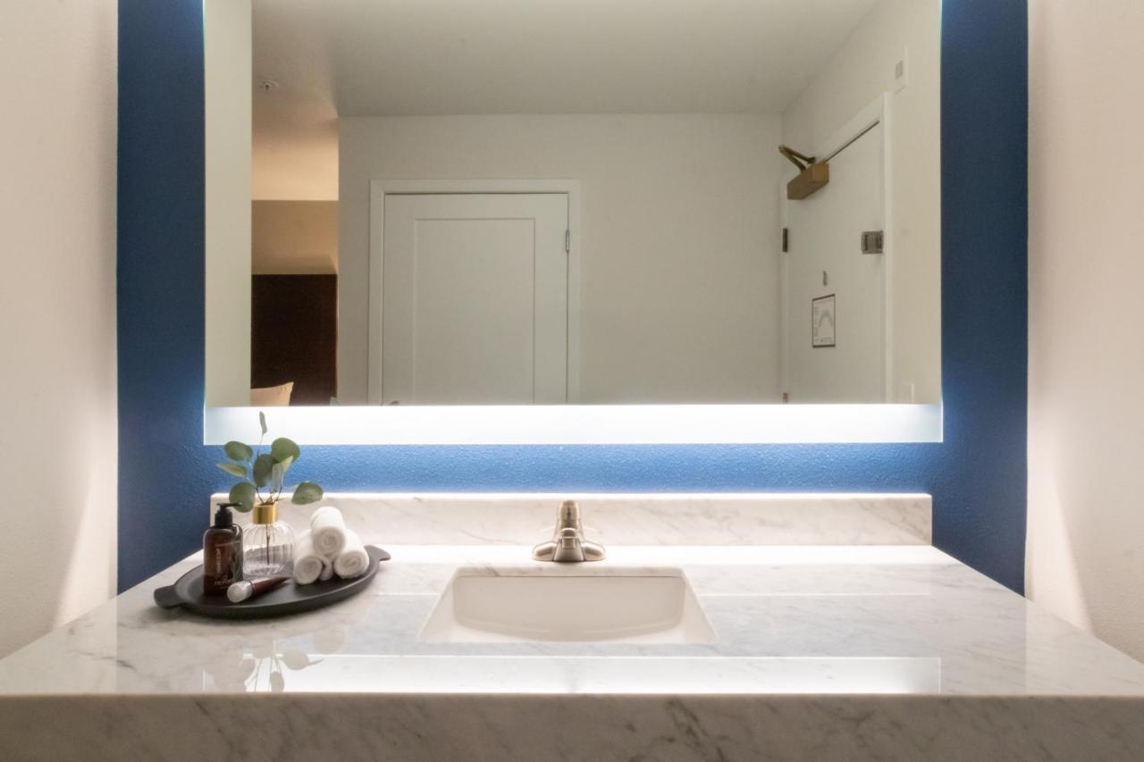Oxford Suites Portland - Jantzen Beach Luaran gambar